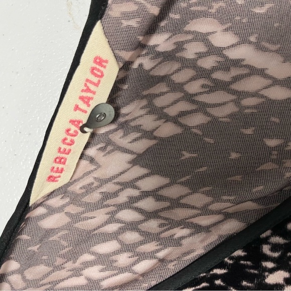 Rebecca Taylor Black & Blush Velvet Reptile Top - Picture 3 of 5